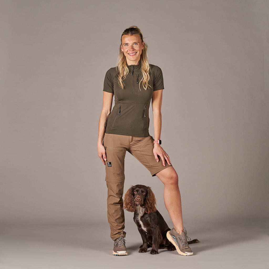 DogCoach FeelFree Dog Walker Zip T-Shirt BISON