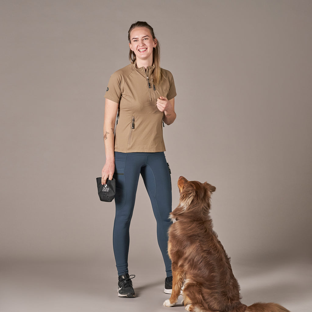 DogCoach FeelFree Dog Walker Zip T-Shirt MOCCA